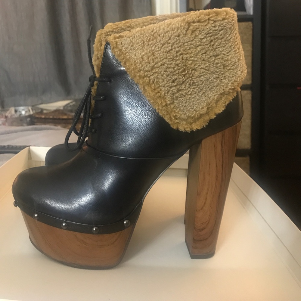 Jessica Simpson Leather Booties with faux fur trip